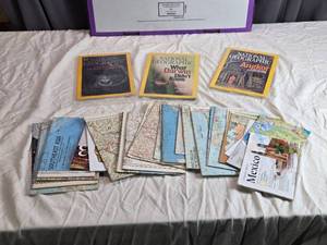 lot 92 image: Lot of National Geographic Magazines and Maps Collection