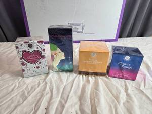 lot 112 image: Set of 4 Collection Eau De Parfum Fragrances - 100ml Each