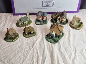 lot 123 image: Hand-Painted Victorian Architecture Miniatures From Various Hawthorne Collections