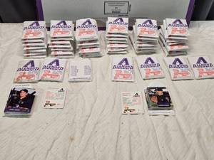 lot 134 image: Lot of 40 Vintage Diamondbacks Baseball Trading Card Packs from 2000 & 2001