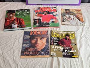lot 149 image: Tiger Woods Collectible Book and Magazine Collection - 5 Items