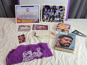lot 153 image: NBA Collectors Lot Including Cards, Autographs, and Memorabilia