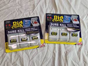 lot 201 image: Set of 2 Big Cheese Sure Kill Mouse Traps