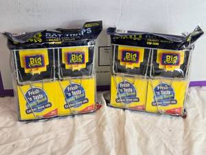 lot 202 image: Set of 2 Big Cheese Rat Traps - 4 Pack Each