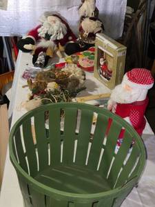 lot 218 image: Collection of Christmas Decor Including Santas and Festive Accents