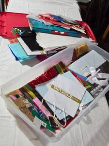 lot 225 image: Collection of Decorative Gift Bags