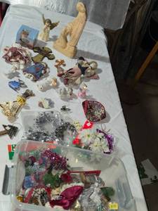 lot 229 image: Mixed Lot of Christmas Decor and Crafts Including Angels, Dolls, and Ornaments