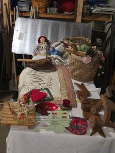 lot 238 image: Homestyle Decor Collection Including Dolls, Baskets, and More