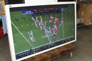 lot 64 image: Ricoh Interactive Electronic High Definition Whiteboard Video Display  Monitor Model D6500 w Wireless Module