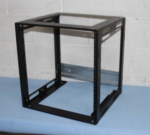 lot 79 image: Heavy Duty Metal Pro Audio Video Equipment Rack Frame 20x19x18