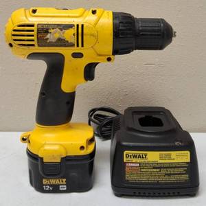 lot 24 image: DeWalt  38 Cordless DrillDriver - Type 1  With 12V Battery & 12V Battery Charger
