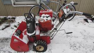 Toro 724 Snow Blower