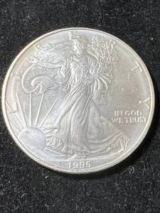 1995 AMERICAN SILVER EAGLE 1 TROY OZ .999 FINE SILVER