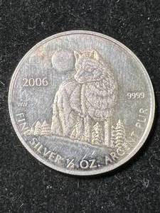 2006 CANADIAN WOLF HALF TROY OZ .9999 FINE SILVER