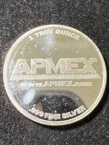 1 TROY OZ .999 FINE SILVER APMEX ROUND