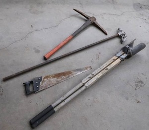OUTSIDE TOOLS