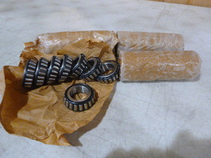 4 Packs of Peer Bearings