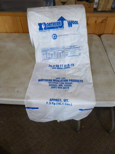 Roll of Northern Wool Insulation Bags