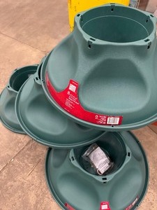Lot of 4 Home Accents medium tree stands