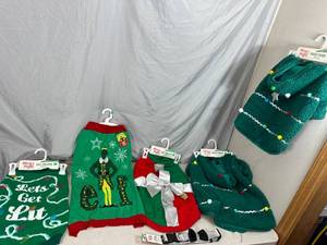lot 39 image: New Holiday Themed Dog Clothing and Collar - XL and L