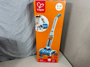 lot 47 image: New Hape Wooden Toy Vacuum Playset
