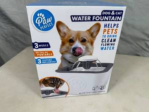 lot 59 image: New Pet Water Fountain