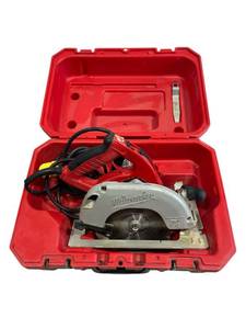 lot 3 image: Used Milwaukee Heavy Duty Tilt-Lok 7 14 Adjustable Handle Circular Saw (15 Amp) (6390) in Good Working Condition ($140 Retail Price)