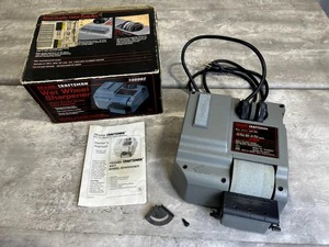 lot 33 image: Craftsman Electric Wet Wheel Sharpener in Good Working Condition