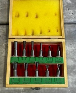 lot 44 image: Join Tech 11-Piece Router Bit Set in Excellent Condition