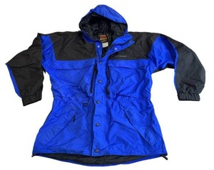 lot 83 image: Gently worn Stearns Dry Wear Hooded Jacket (Mens Medium) in Blue and Black