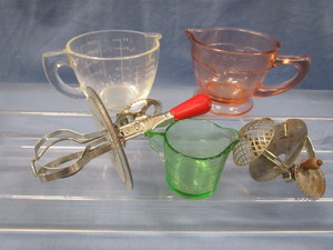 Vintage Measuring Cups & Beaters