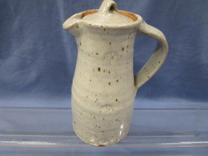 Crockery Pitcher & Lid