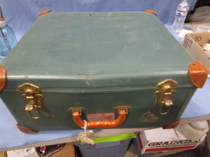 Dutchman Travel Case