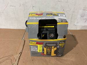 lot 224 image: 800 Peak Amp Jump Starter w 120 PSI Compressor, pivoting LED light, 3X USB ports