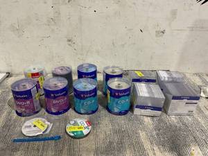 lot 102 image: LOT OF Verbatim DVDs and CDs Cases