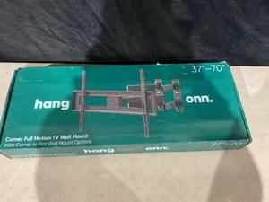lot 314 image: Hang Onn. Corner Full Motion TV Mount 37-70