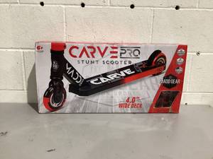 lot 422 image: Madd Gear Carve Pro Scooter