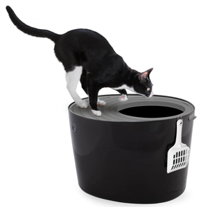 lot 150 image: Iris Ohyama, Cat Litter Box, Closed cat Toilet House, Ventilation Opening