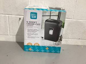 lot 465 image: PenGear Cross Cut 6 Sheet Shredder