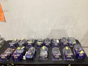 lot 564 image: LOT OF 15 Showerheads