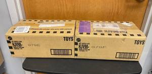 lot 20 image: LOT OF 2 Hot Wheels Cars HJV98