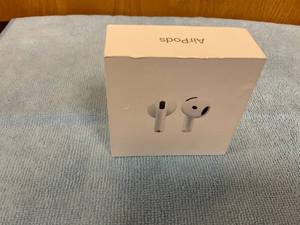 lot 76 image: Apple - AirPods 4 - White