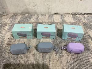 lot 613 image: LOT OF 6 onn. Small Rugged Speaker with Bluetooth Wireless Technology