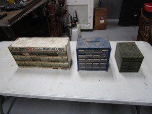 lot 33 image: Parts Bins wContents