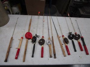 lot 74 image: Ice Fishing Rods