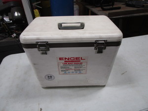 lot 76 image: (New) Bait Cooler