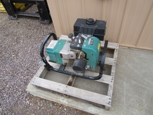 lot 13 image: Coleman Powermate Maxa Generator