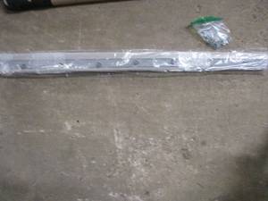 43 mini blind Grey with hardware...