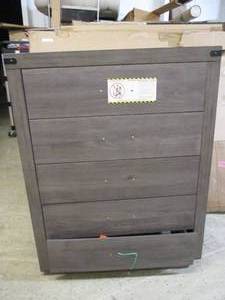 5 drawer dresser in need of repair....