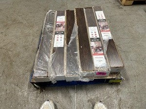 lot 61 image: 6 Boxes of Mohawk Palmetto Hickory 17.18 SqFt Per Box - 100 Sqft